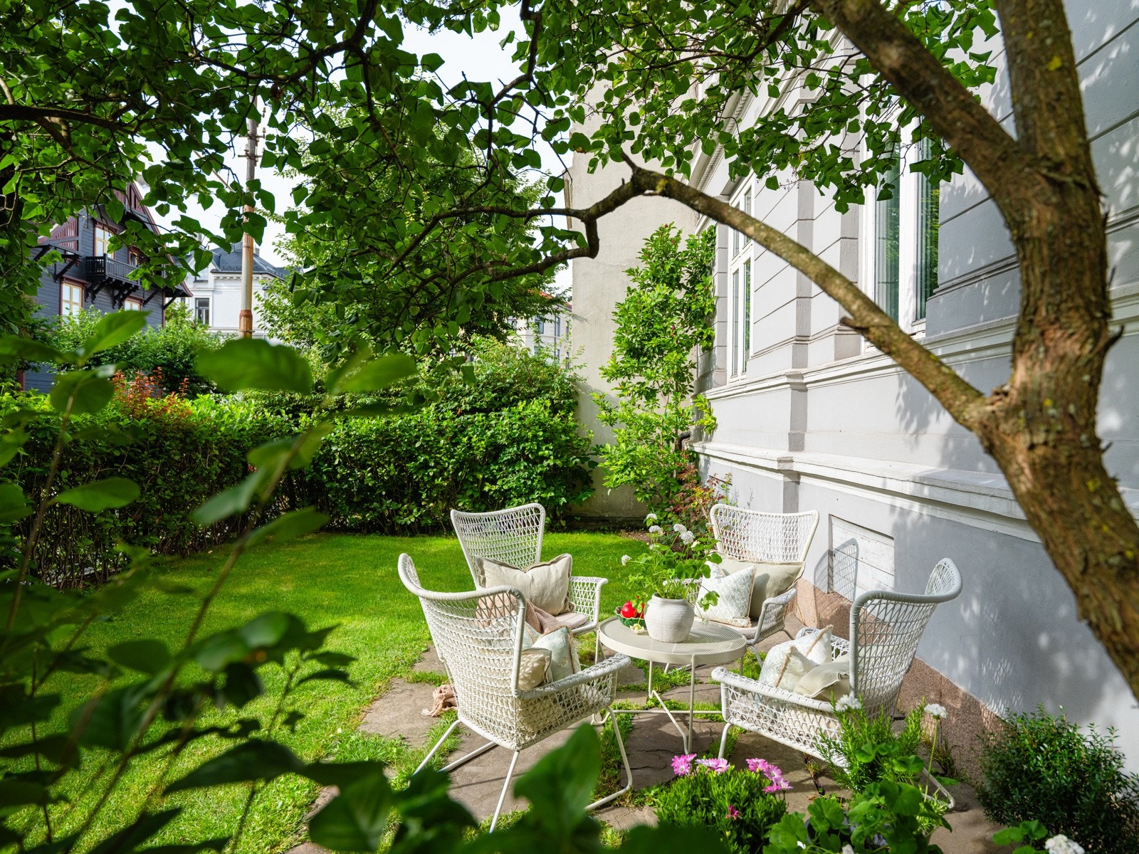 Velkommen til Eilert Sundts gate 22 - Leiligheten har vedtektsfestet bruksrett til forhage Galleribilde