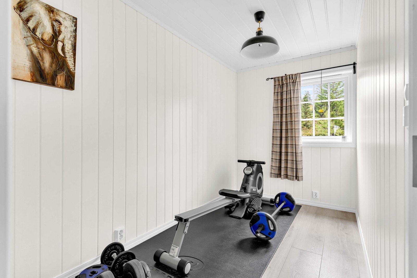 Her kan barna få sitt eget koselige krypinn, eller gjestene kan trekke seg tilbake til rolige omgivelser etter en lang dag på hytta. Galleribilde