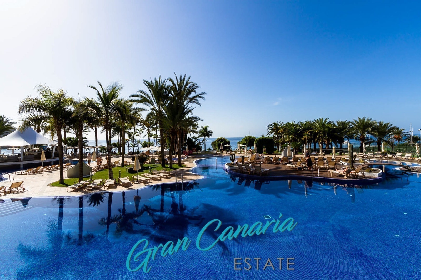 Et av bassengene Galleribilde