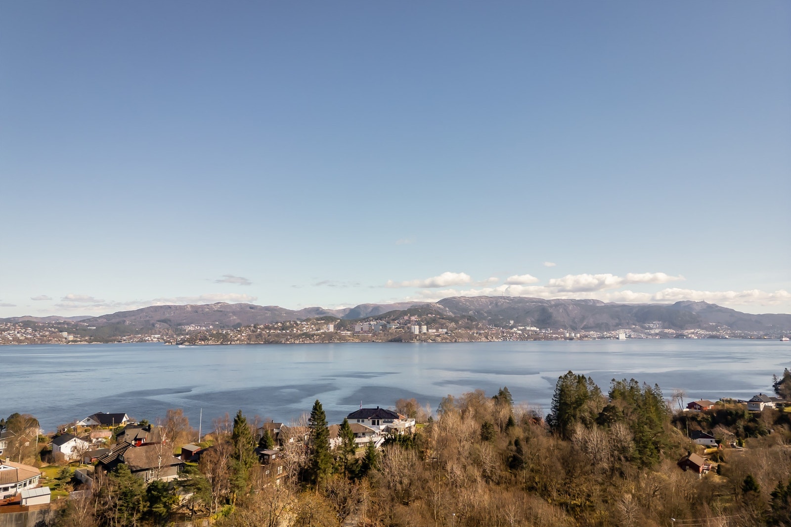 Det er virkelig et vakkert skue å se mot Byfjorden og Bergen. Galleribilde