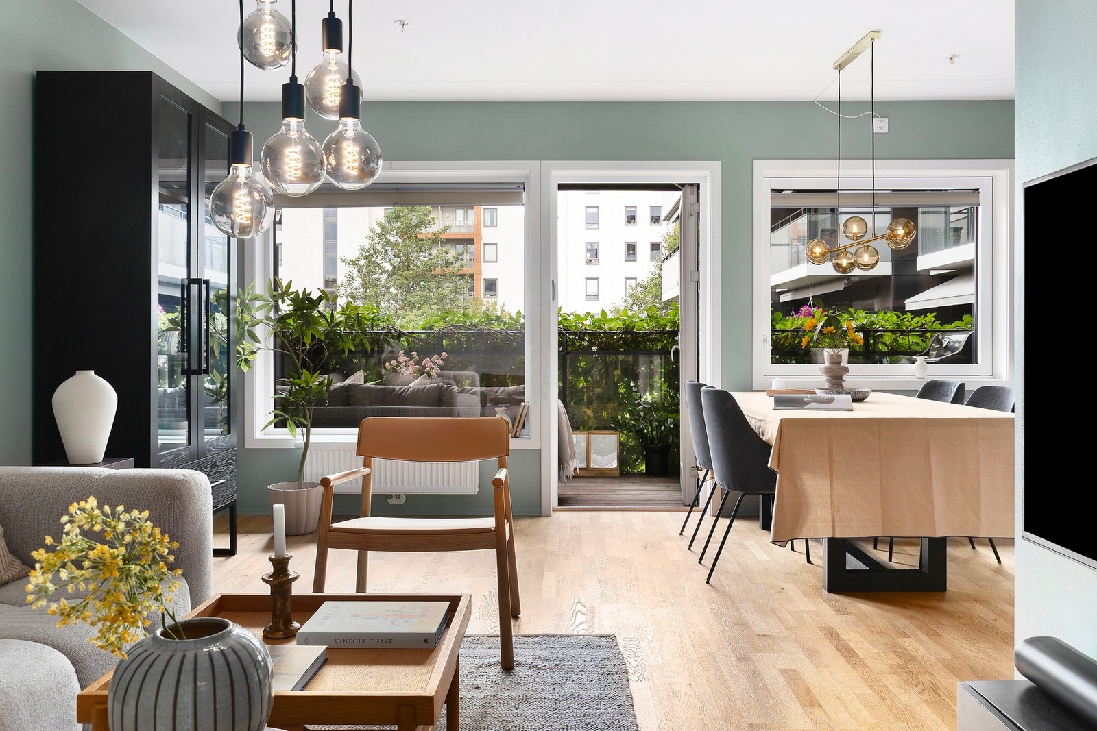 Boligen holder en meget god standard, her er det bare å flytte rett inn! Galleribilde