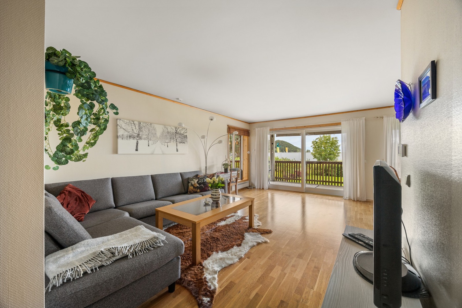 Med hjørnebeliggenhet har man ekstra vindu og gode lysforhold! Galleribilde