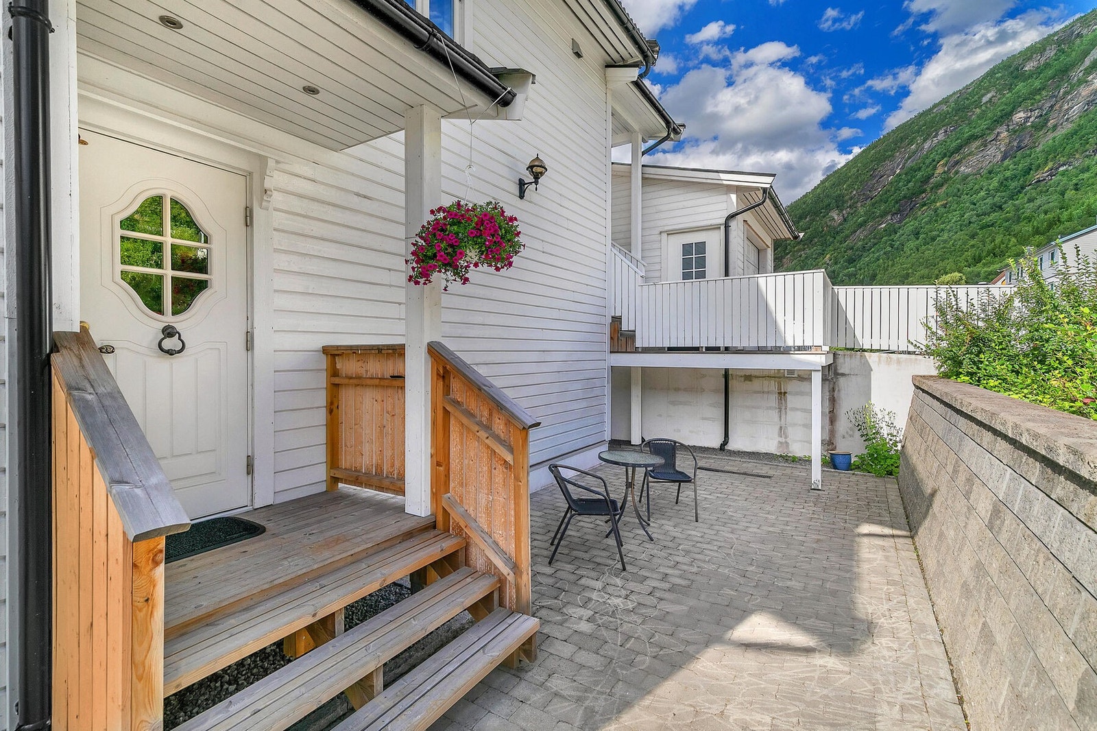 Inngangsparti Galleribilde