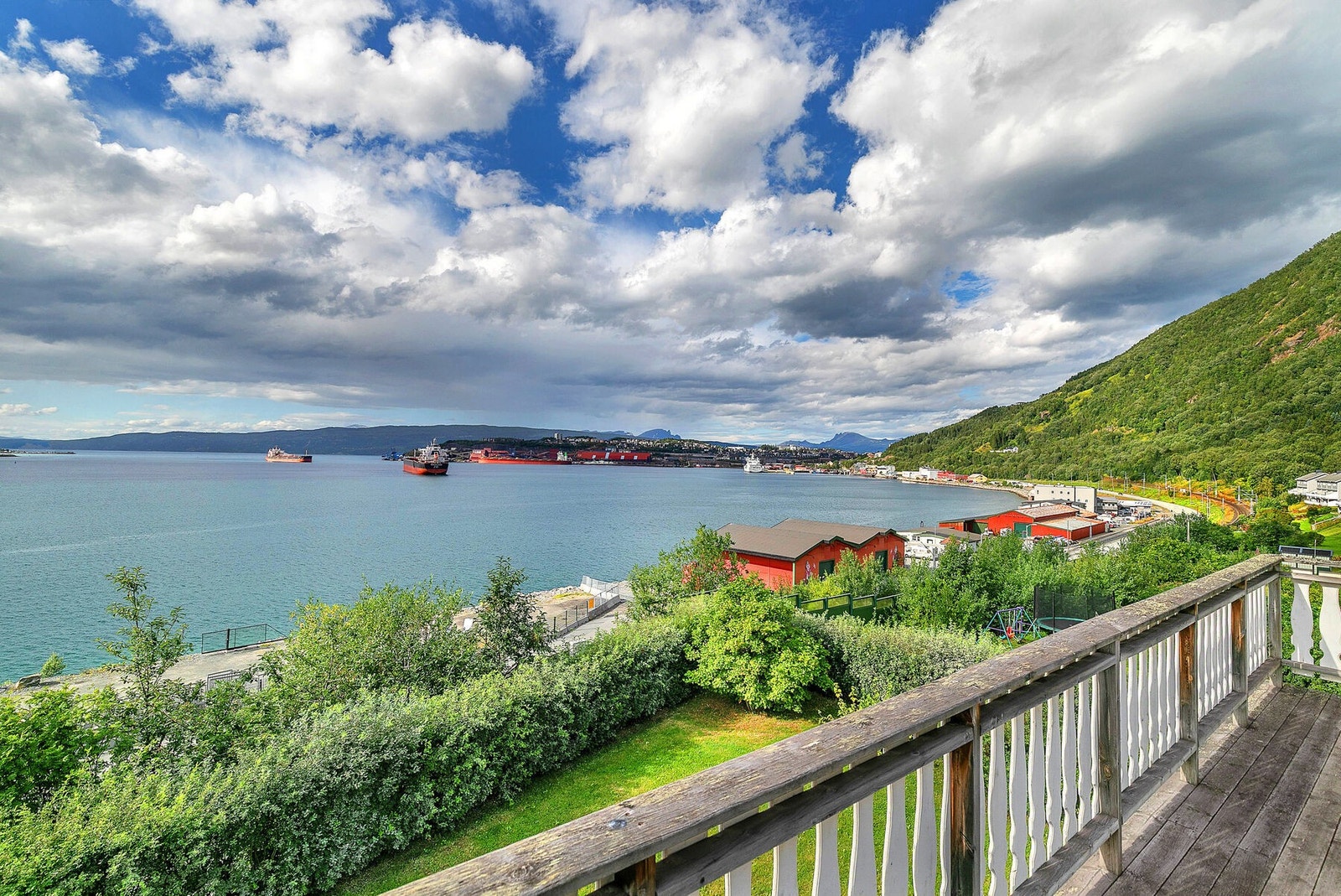 2etg - Utsikt fra veranda Galleribilde