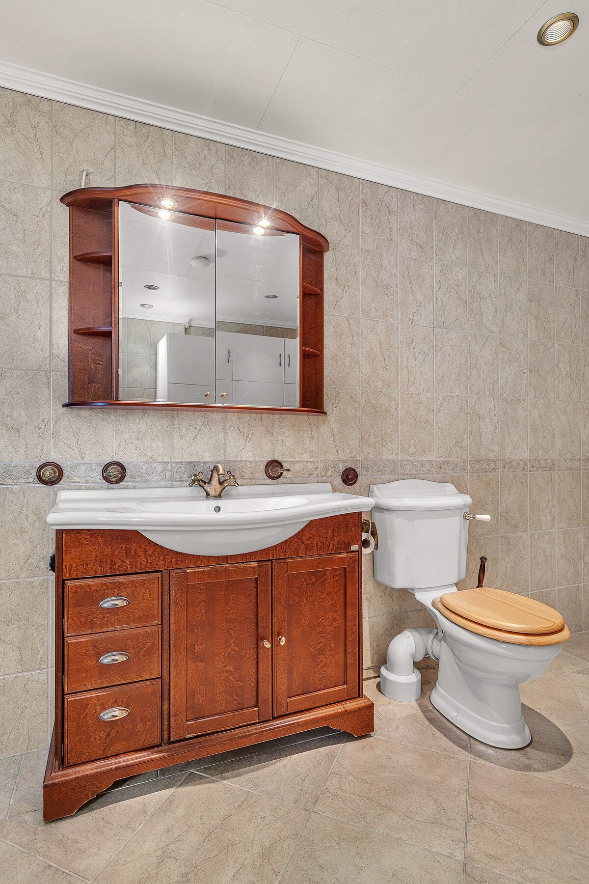 1etg - Bad Galleribilde