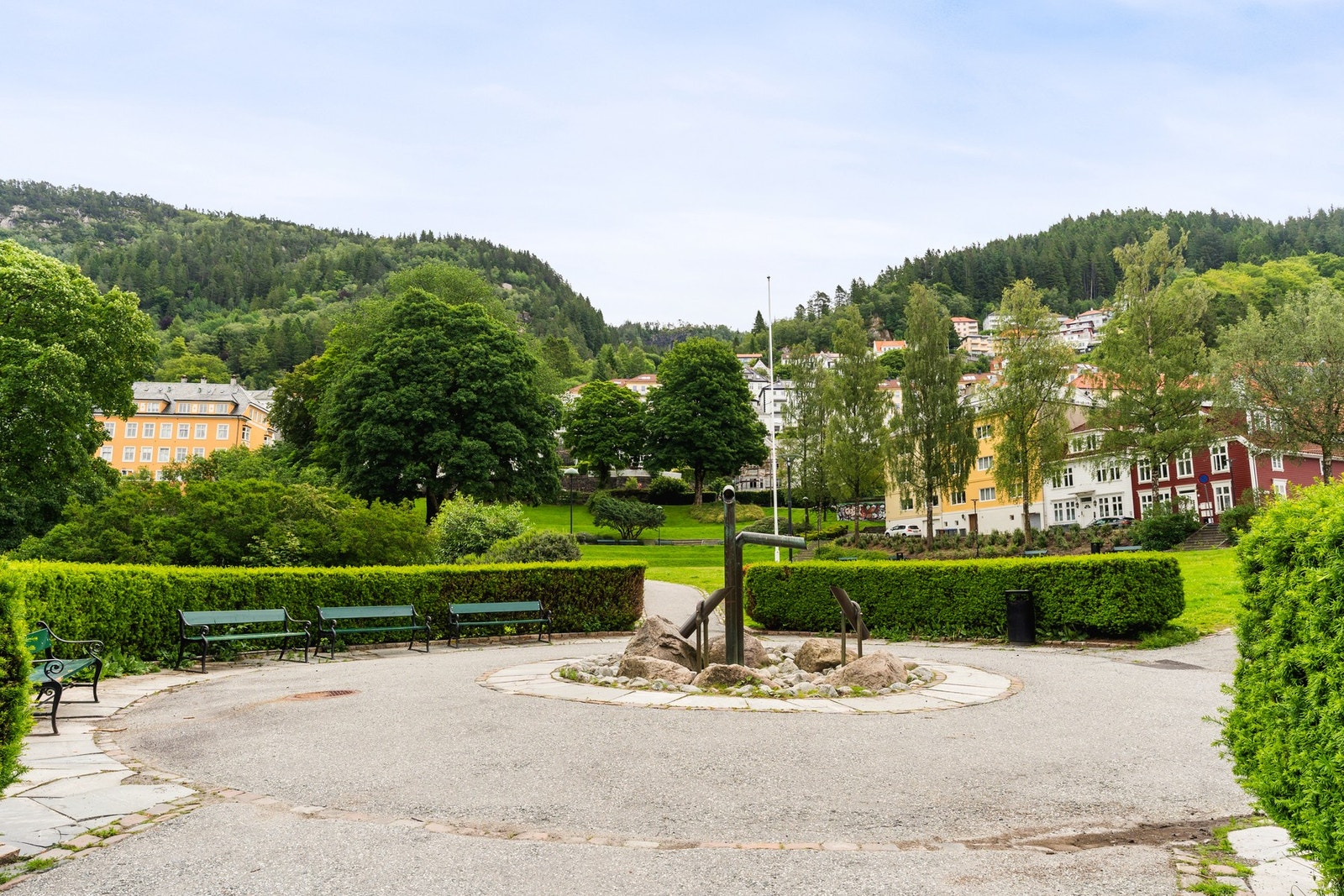 Med parken i Meyermarken like utenfor døren er det ikke lange veien til koselige sitteplasser. Galleribilde