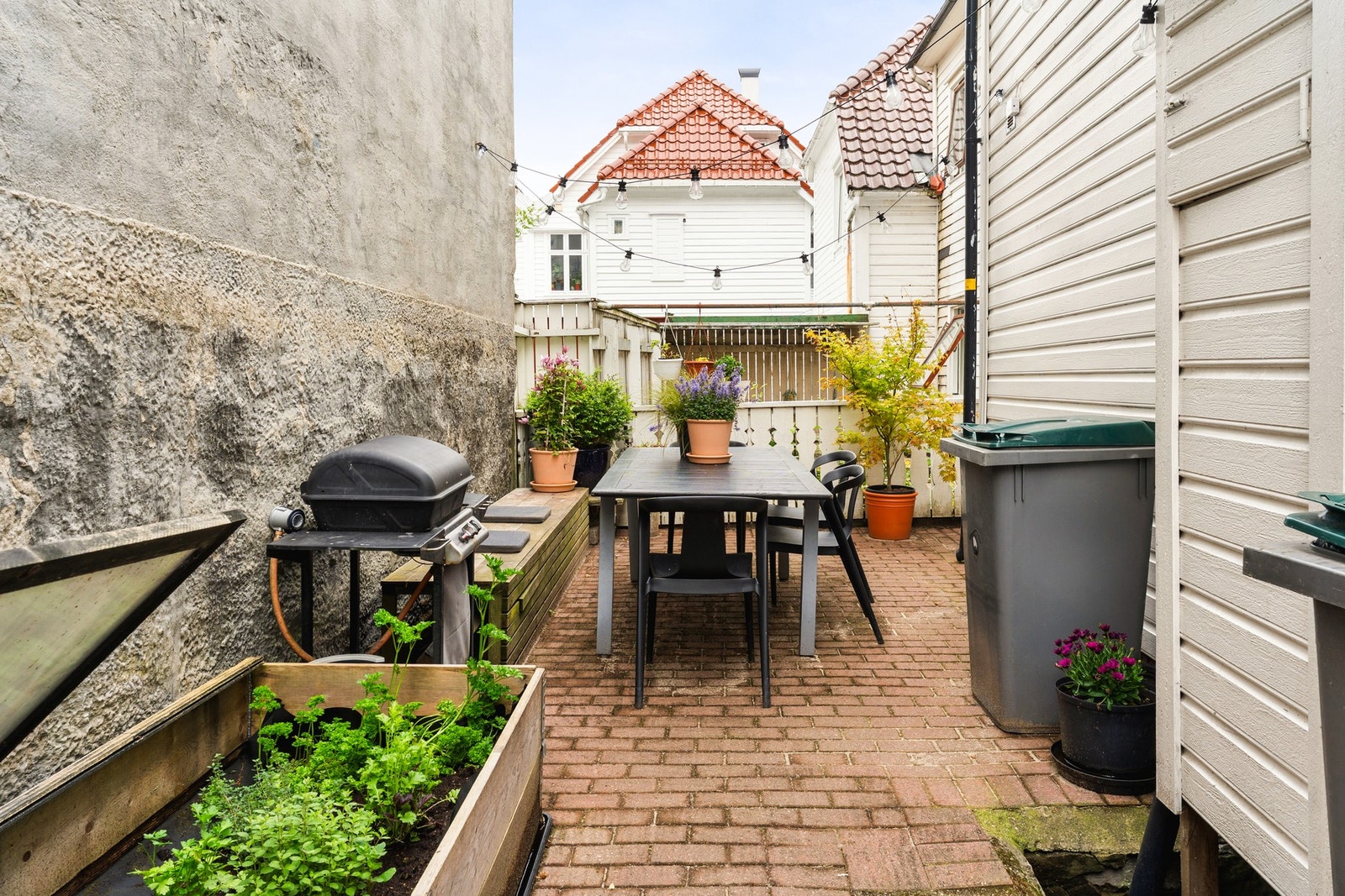 Borettslaget har en koselig bakgård som kan benyttes av andelseierne. Galleribilde