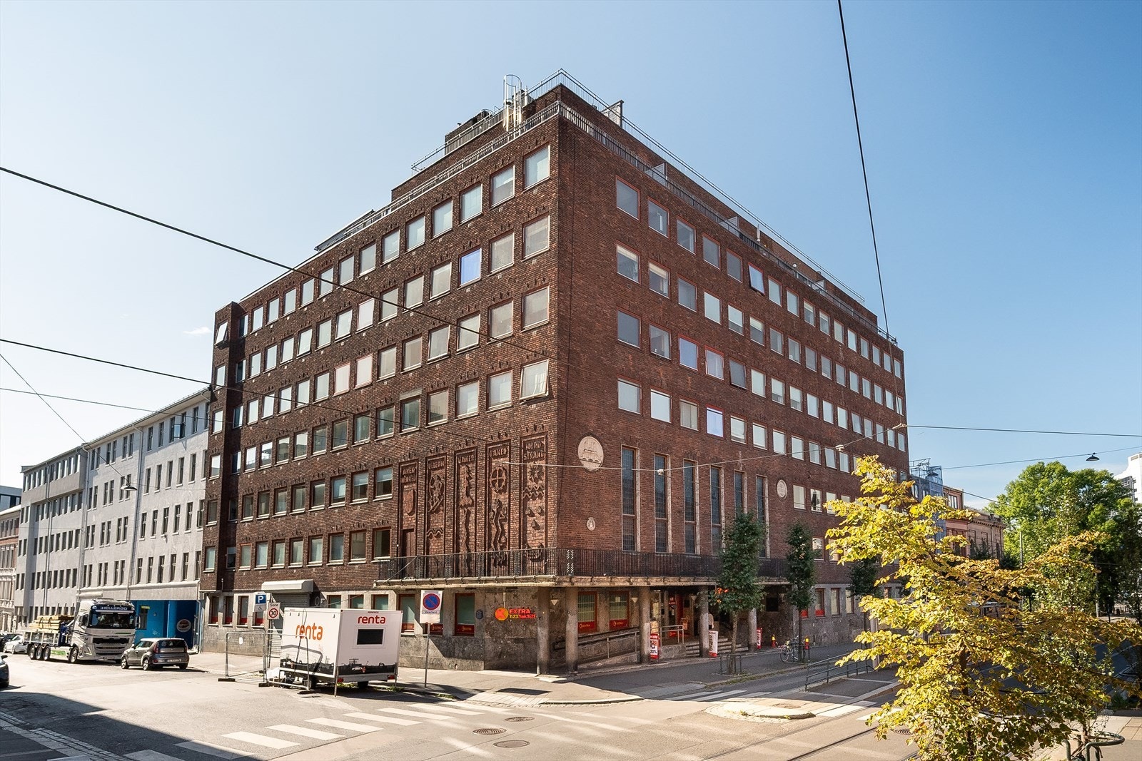 Superpraktisk med dagligvarebutikk i 1. etasje Galleribilde