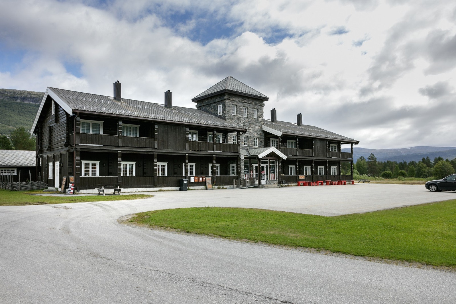 Eiendomsmegler 1 v/ Ole-Marius Heggstad presenterer Arne Barmans veg 85 - En flott fritdsbolig m/garasje, flott standard og sentral beliggenhet Galleribilde