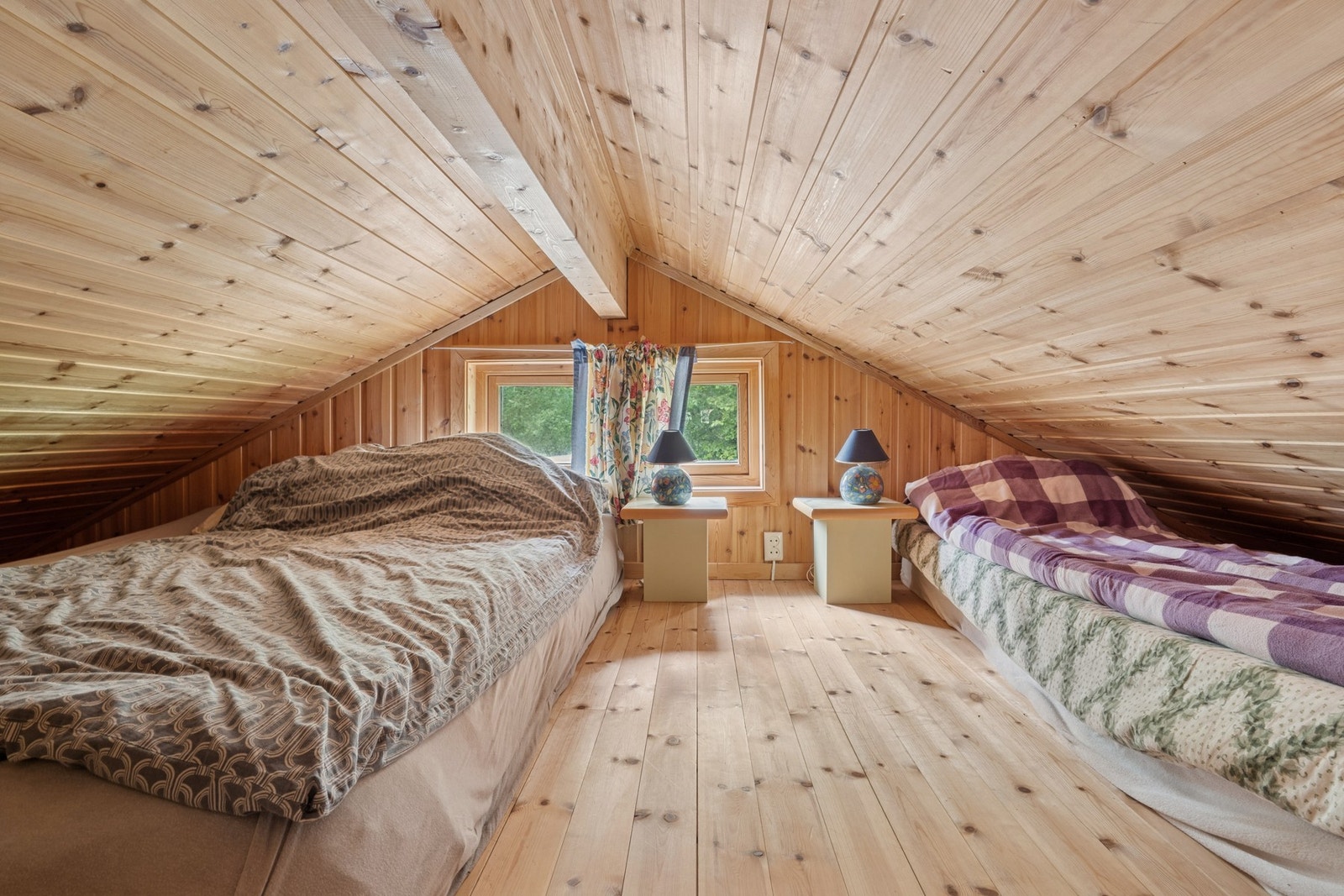 Praktisk hemsløsning inne i hytta. Galleribilde