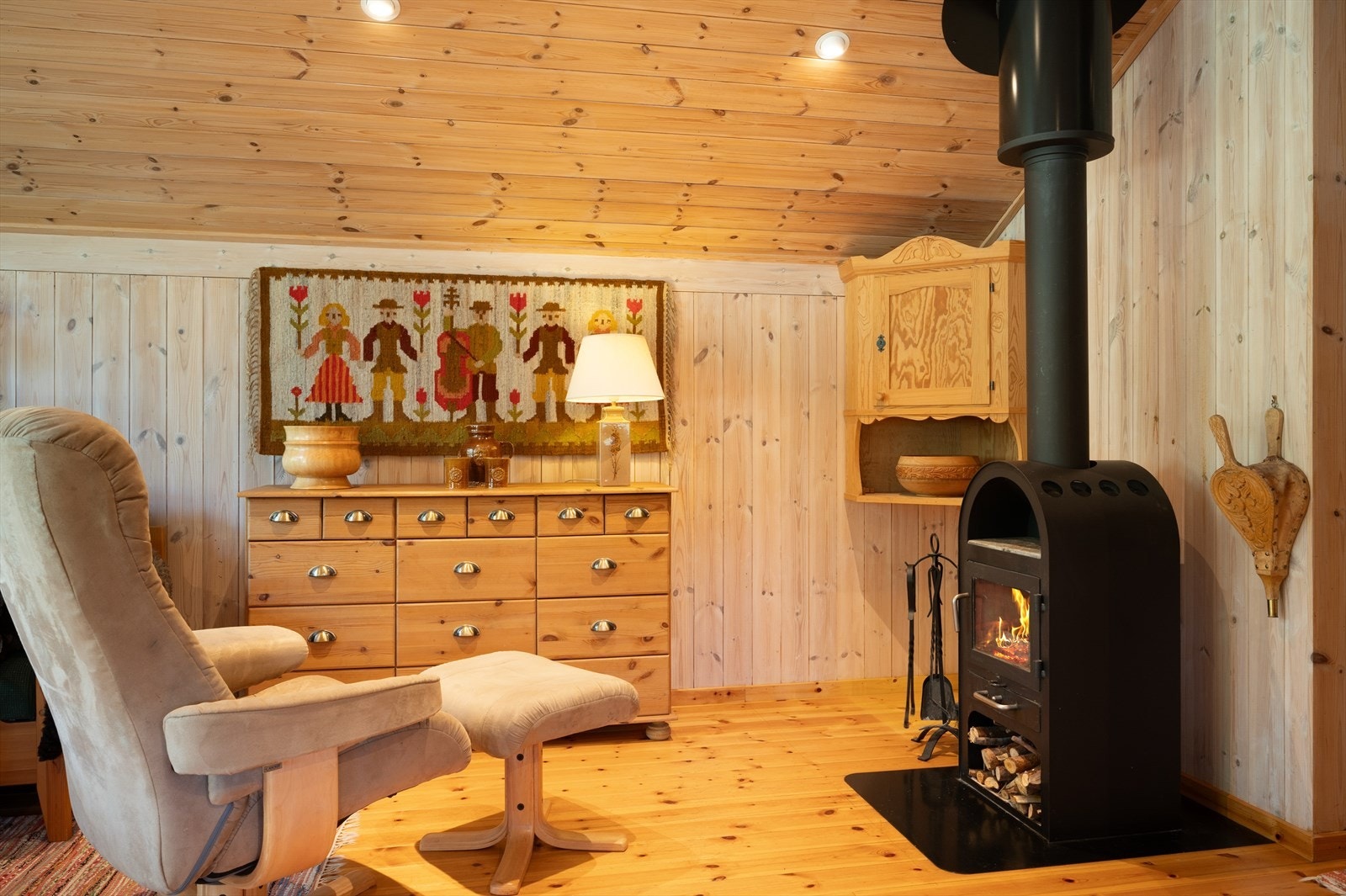 Vedovn som varmer godt. Galleribilde