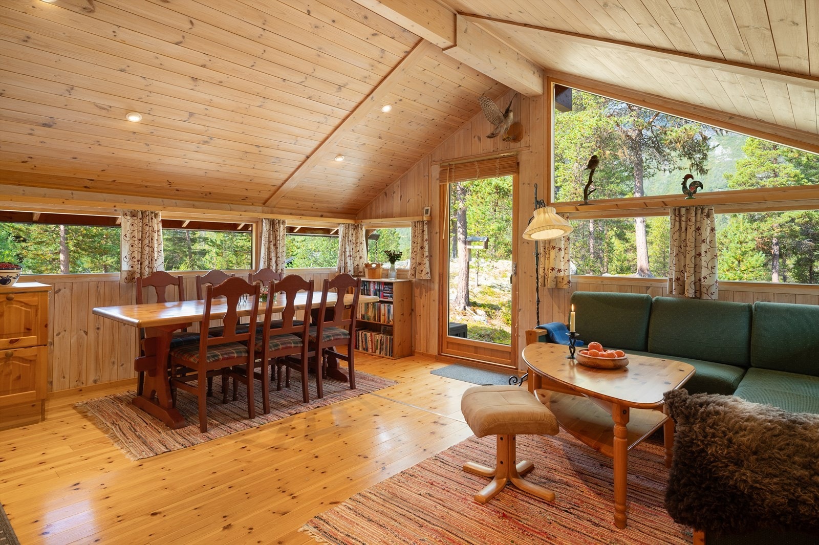 Stua er romslig, så man kan møblere etter eget ønske og behov. Galleribilde