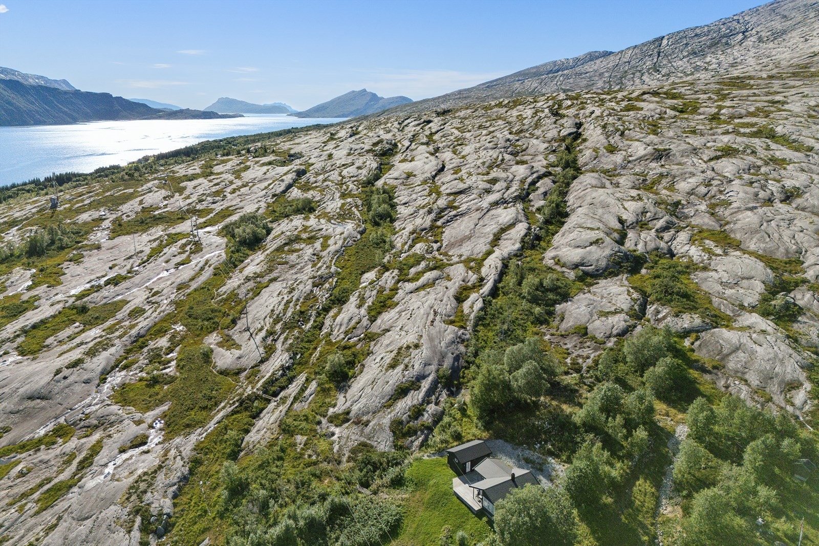 Nå har du muligheten til å sikre deg en tomt i et område som er et ekte eldorado for friluftsliv og naturopplevelse Galleribilde