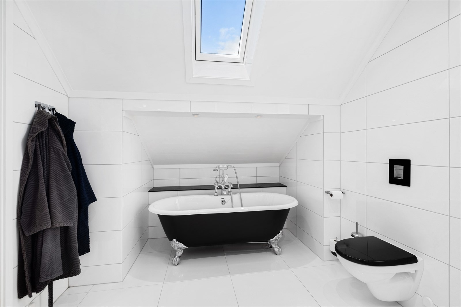 Badekar med løveføtter - her får man spa-følelsen! Galleribilde