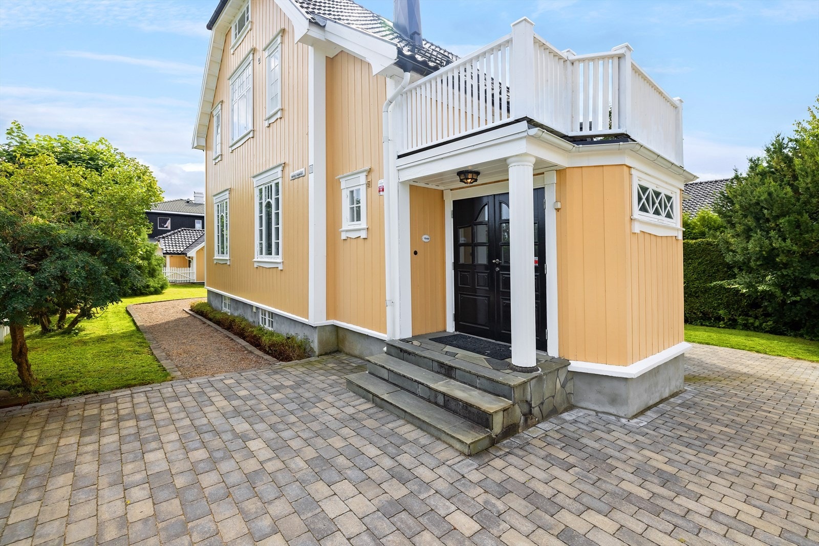 Hyggelig inngangsparti - velkommen inn! Galleribilde