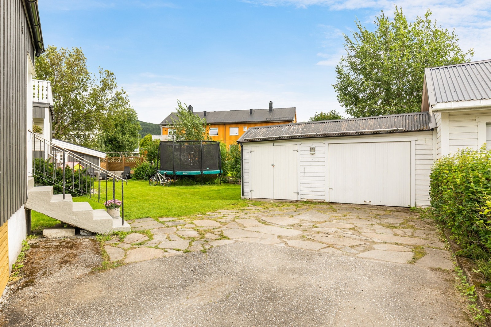 Garasje og bod Galleribilde