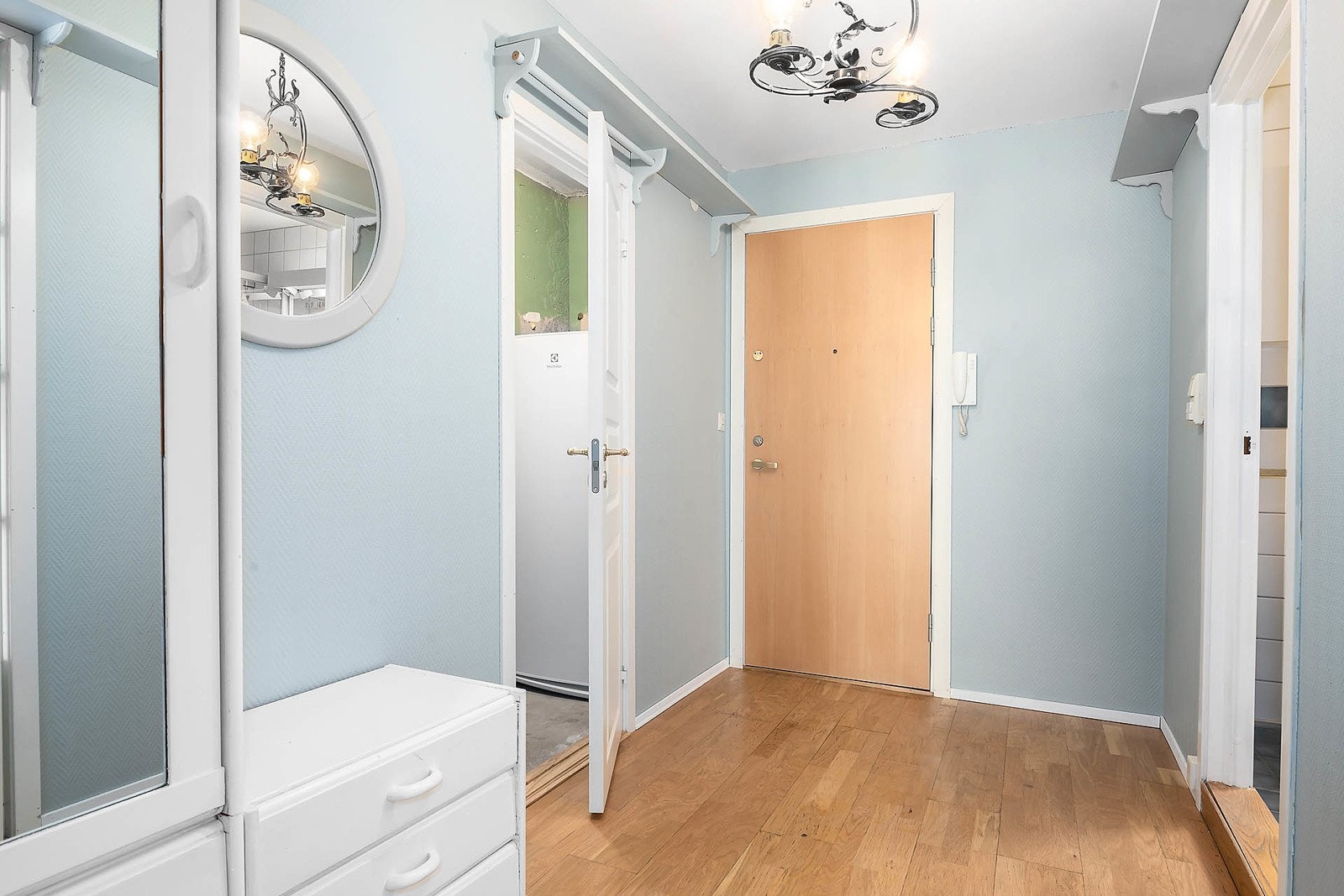 Entré har calling med døråpner Galleribilde