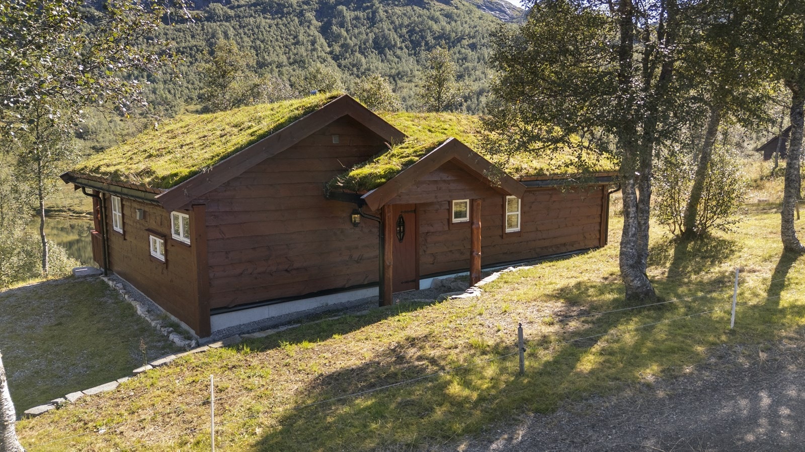 Hytta er godt holdt og har gjennomgåande god standard Galleribilde