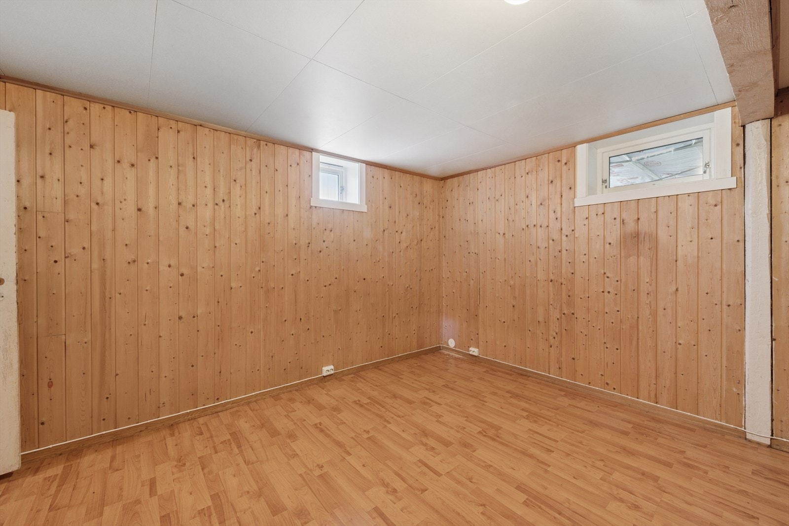 Innredet kjellerrom Galleribilde