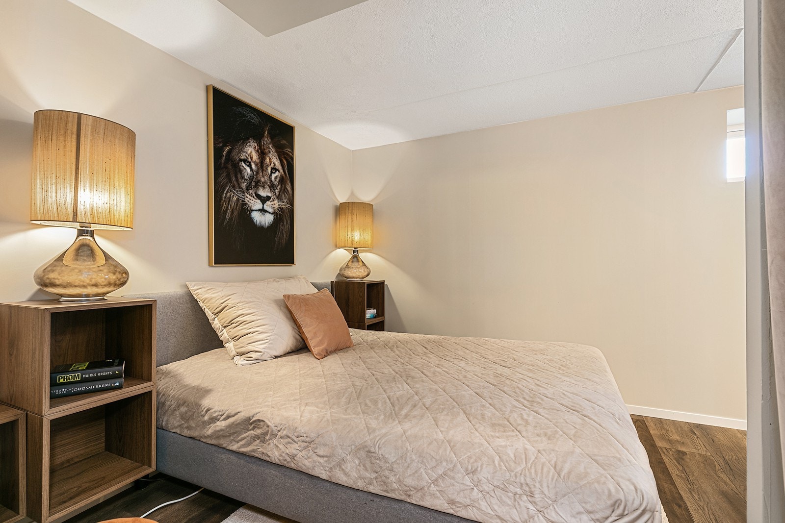 Innredet rom. Galleribilde