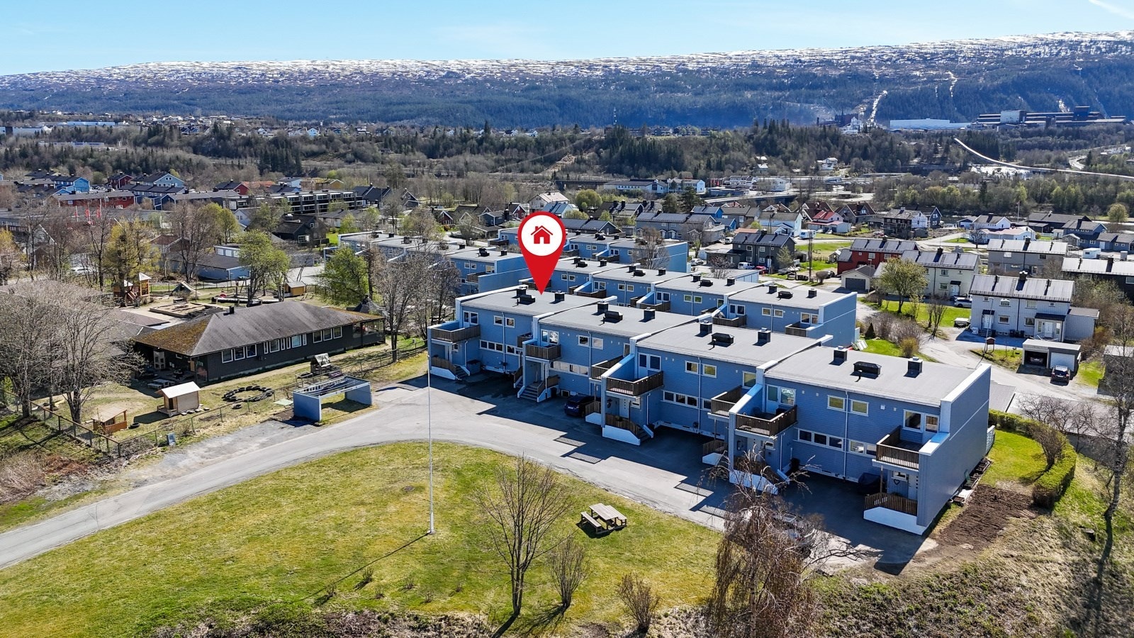 Her er man en del av et trivelig og velstelt borettslag, med gangavstand til alt på Selfors. Galleribilde