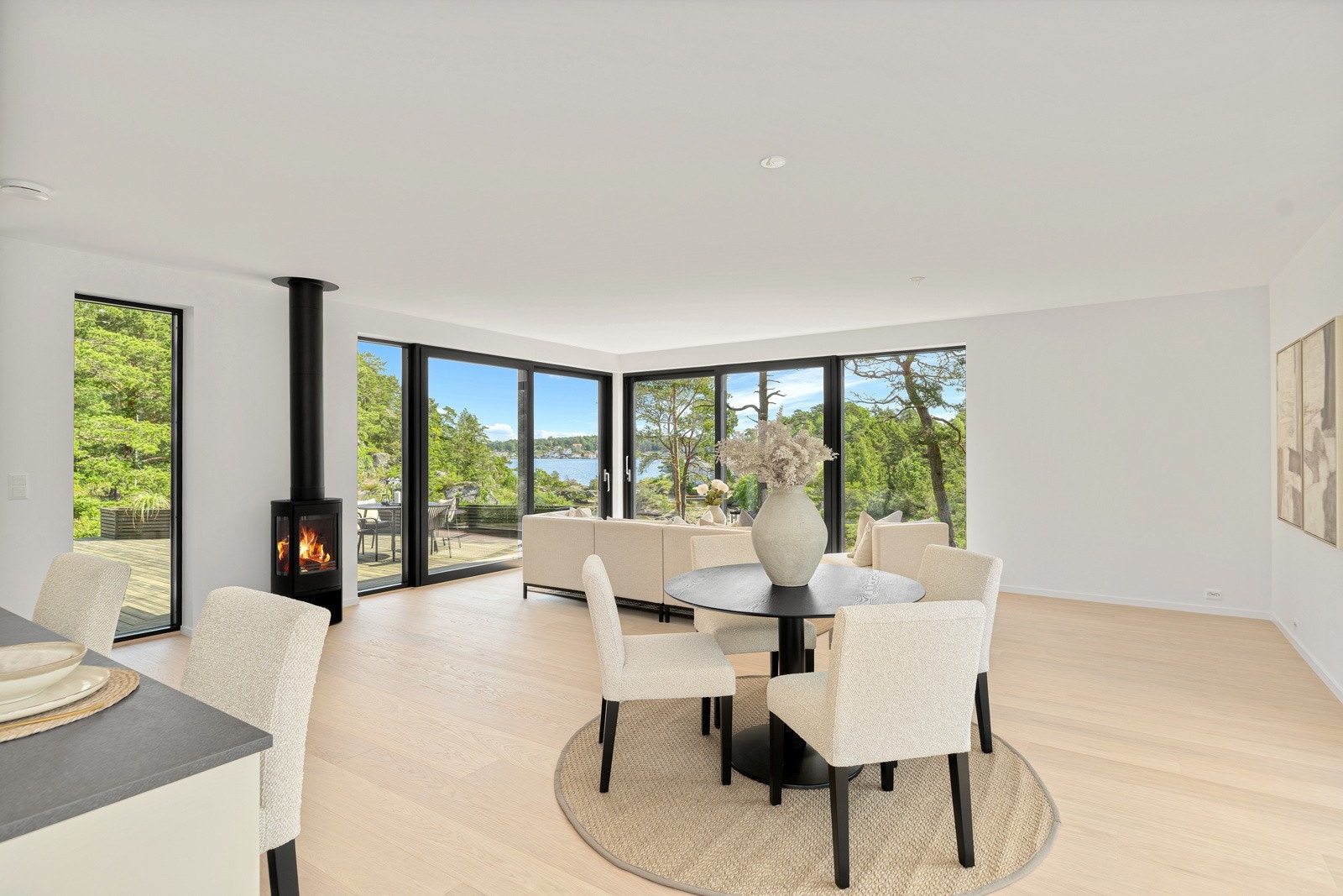 God plass til en større sittegruppe. Her kan man invitere til hyggelig selskap. Galleribilde