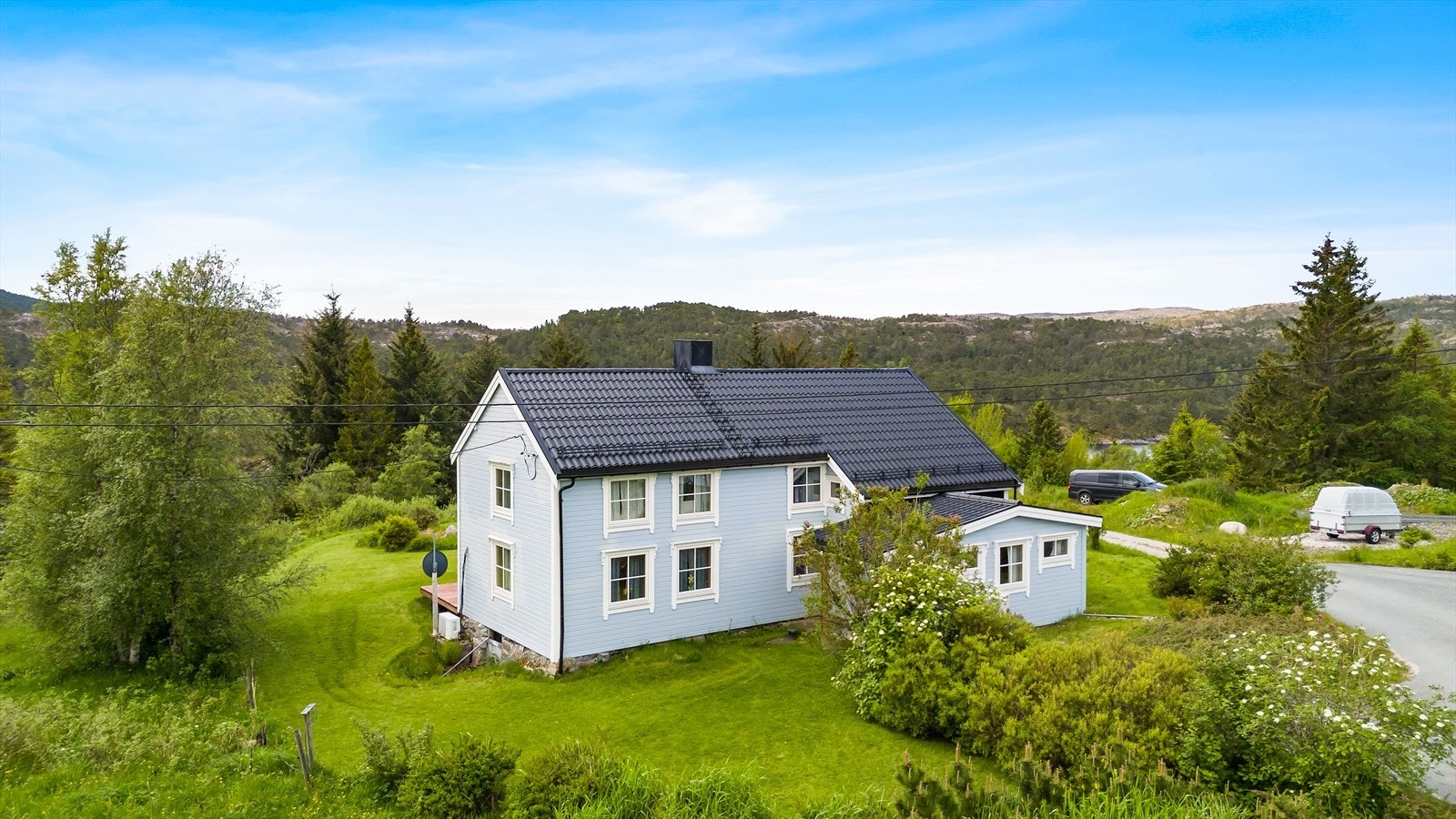 Eiendommen går over to gårds- og bruksnummer Galleribilde