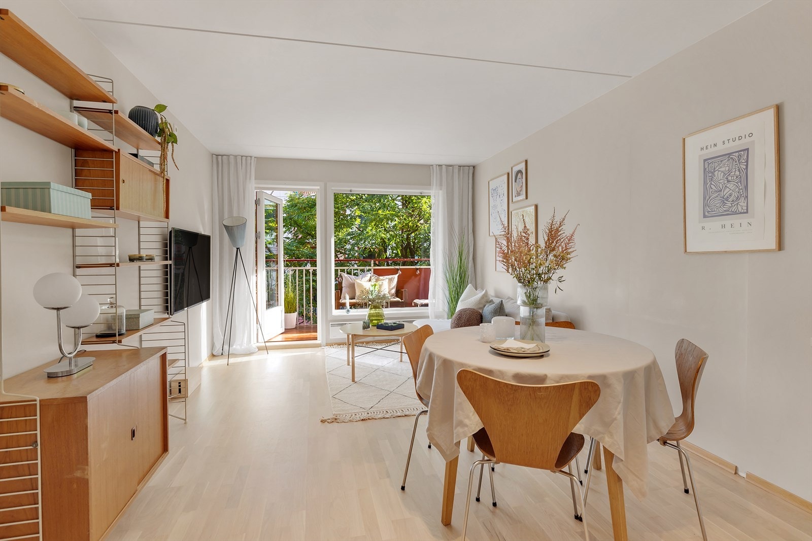 Velkommen til denne herlige leiligheten med hybel i Sinsenveien 5A! Galleribilde