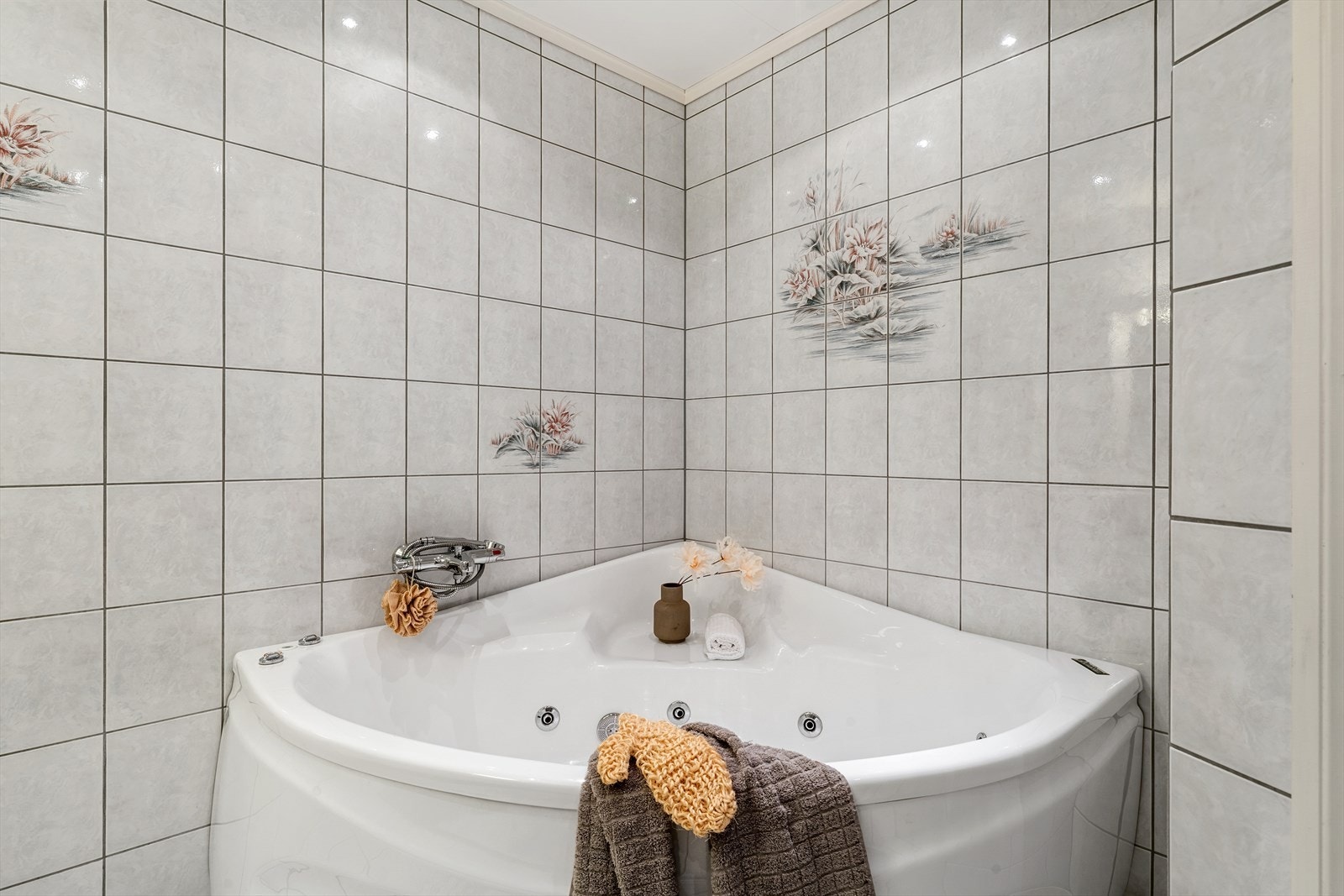 - Badet måler 7m² - Galleribilde