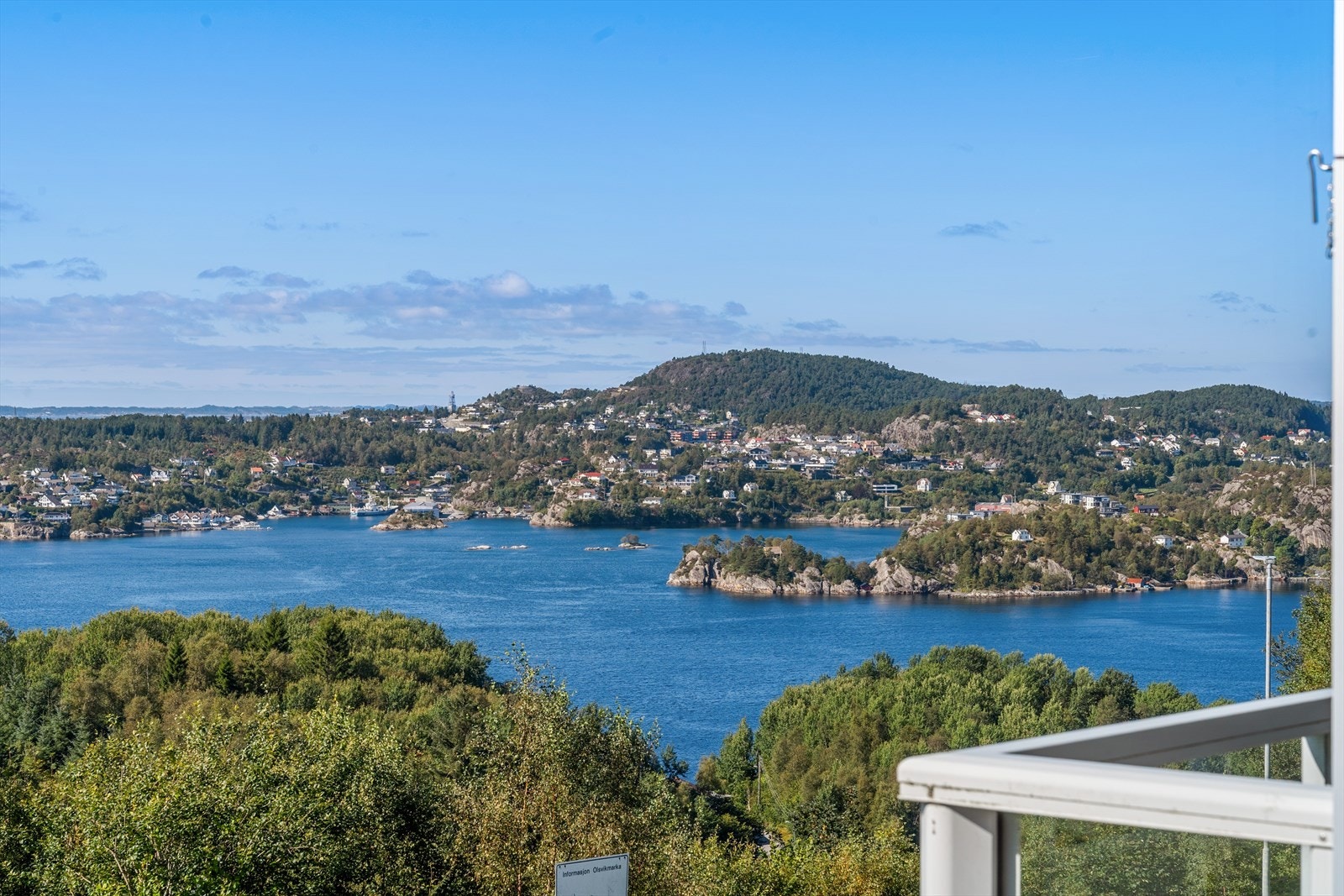 - Nydelige sol- og utsiktsforhold fra egen balkong - Galleribilde