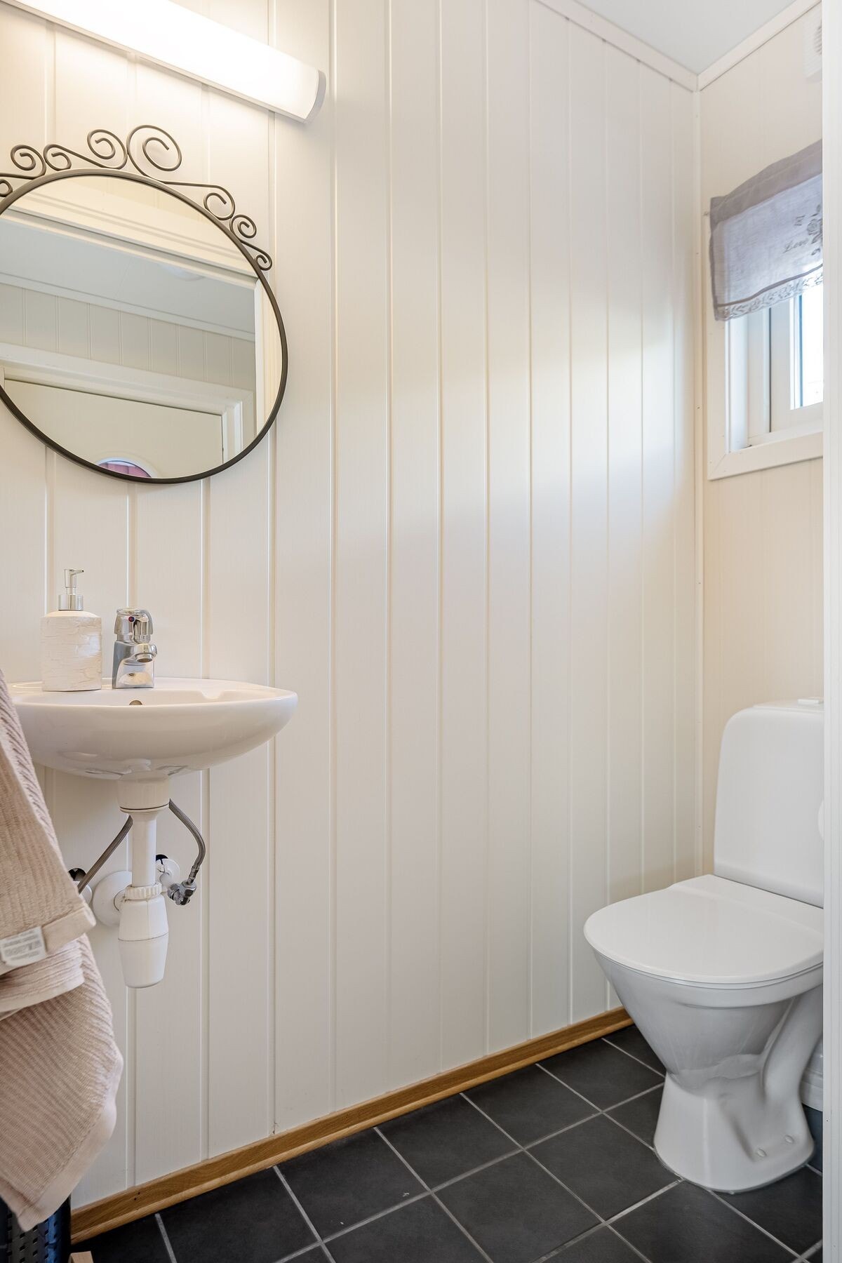 Toalettrom Galleribilde