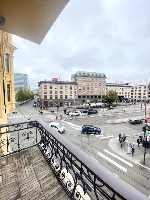 Utsikt fra balkongen Galleribilde