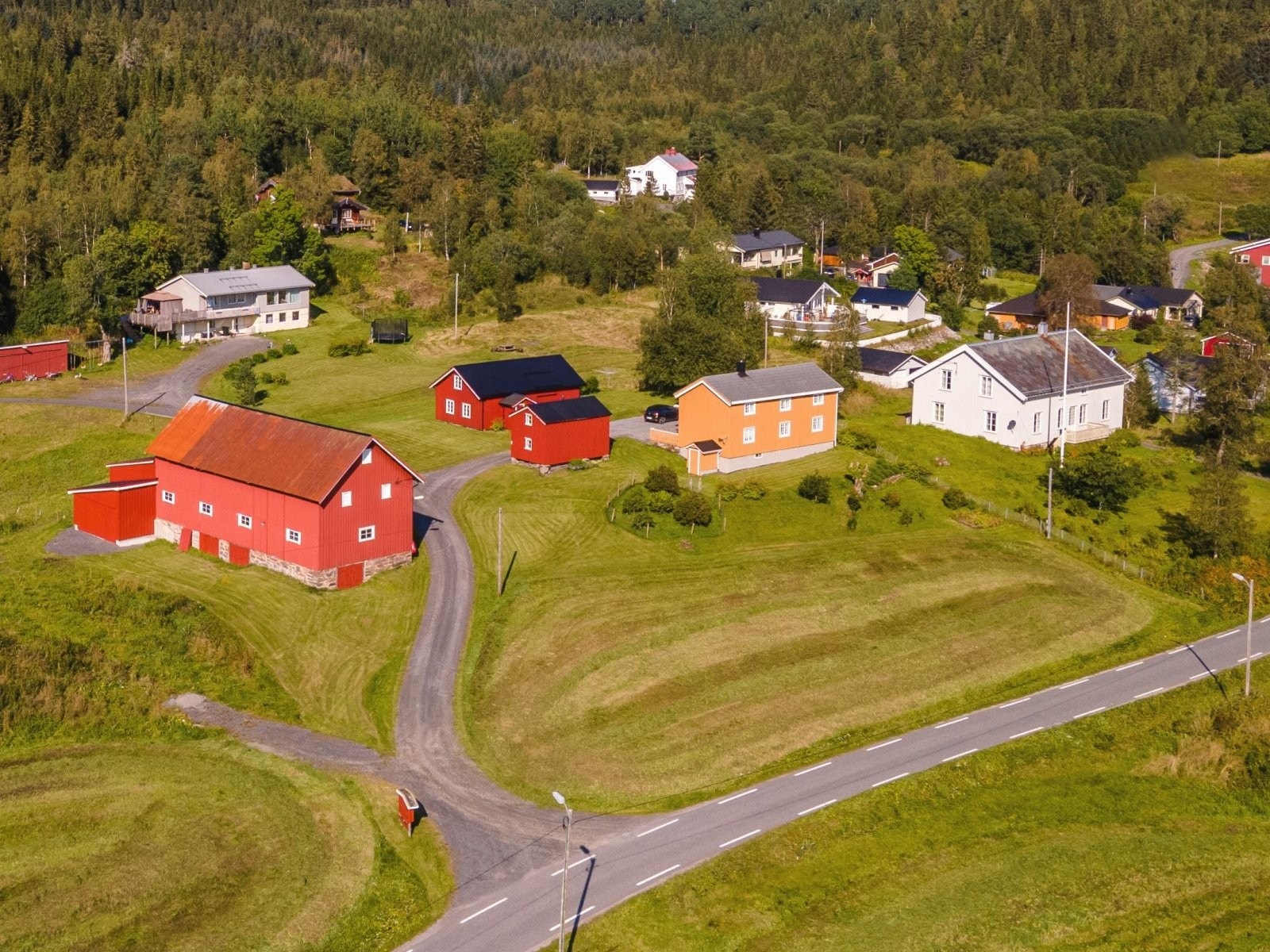 Gårdstun Galleribilde