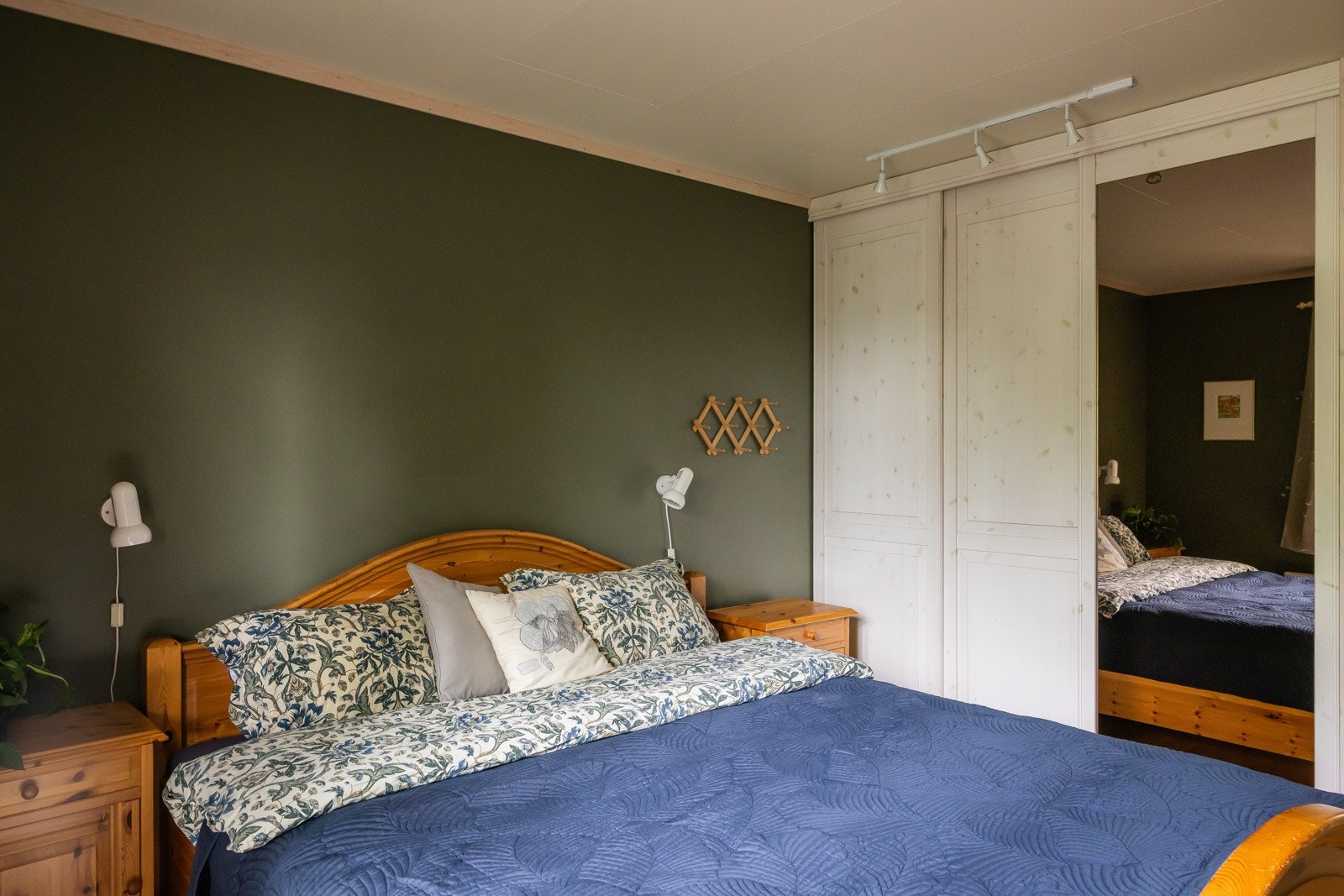 Hovedsoverommet har garderobeskap. Galleribilde