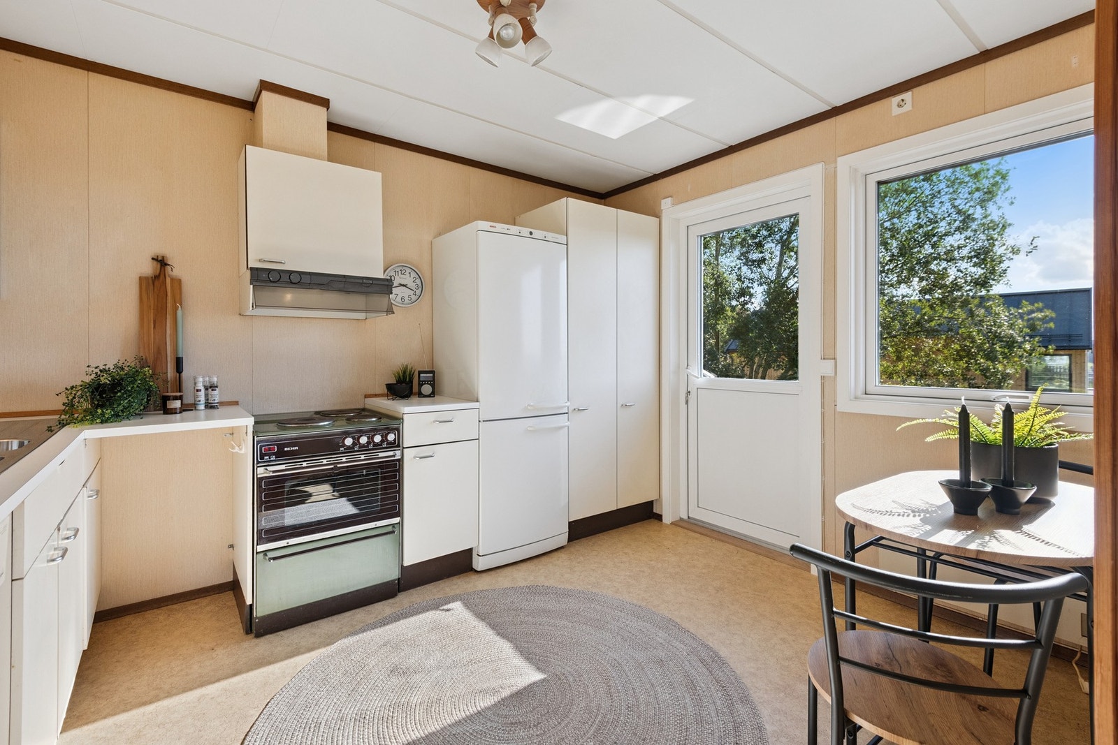 Kjøkken- Det bør påregnes oppgraderinger for å tilfredsstille dagens krav til standard. Galleribilde