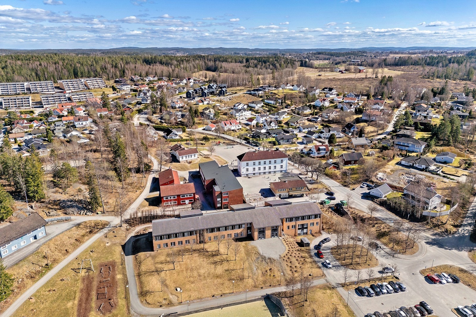 Gangavstand til Langhus skole Galleribilde
