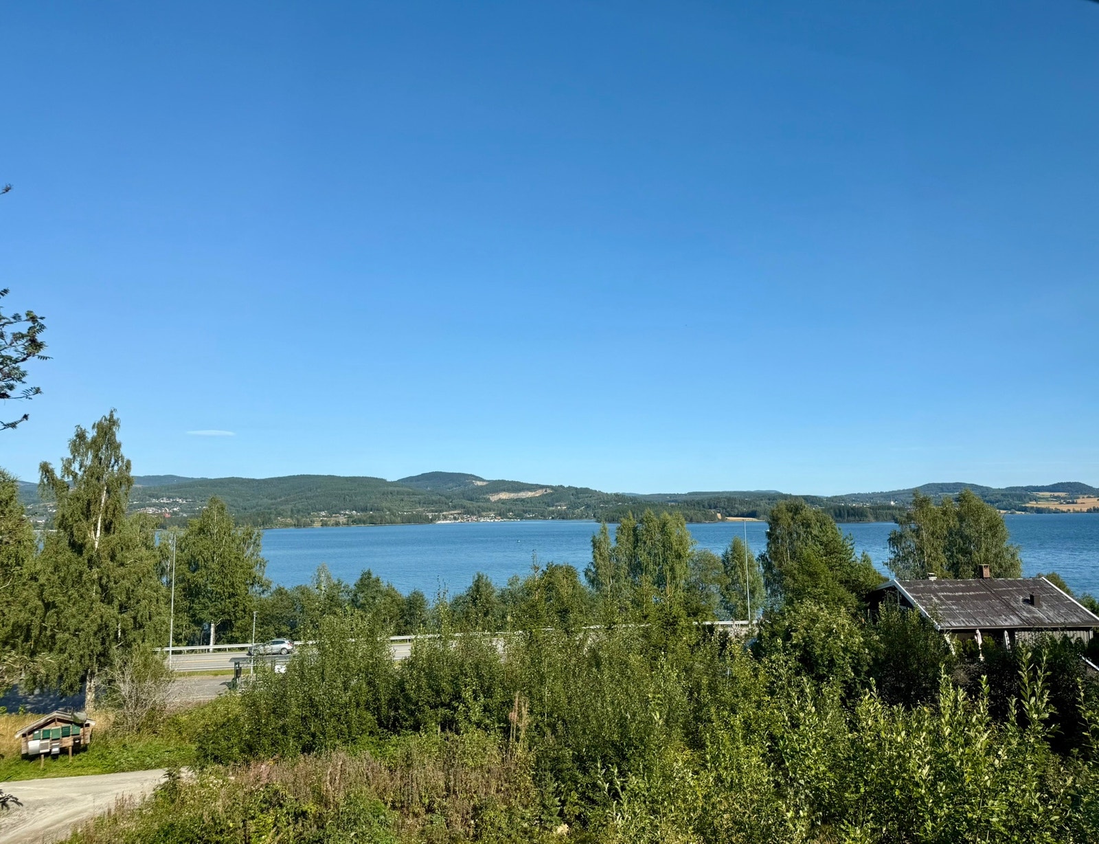 Panoramautsikt over Mjøsa. Galleribilde