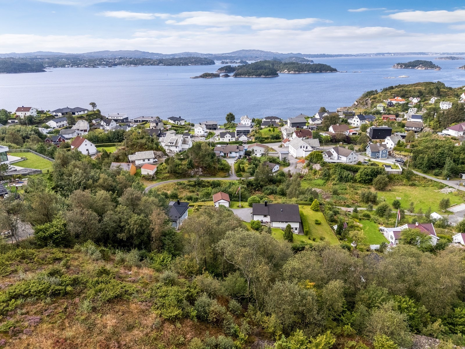 Velkommen til Tomt på Follese - Presentert av Eiendomsmegler Norge v/ Tom Rosenlund Galleribilde