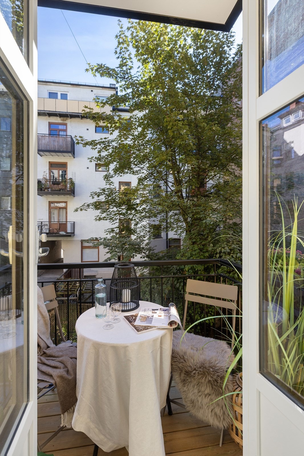 Utgang fra soverom til ny balkong på ca. 2,5m². Galleribilde