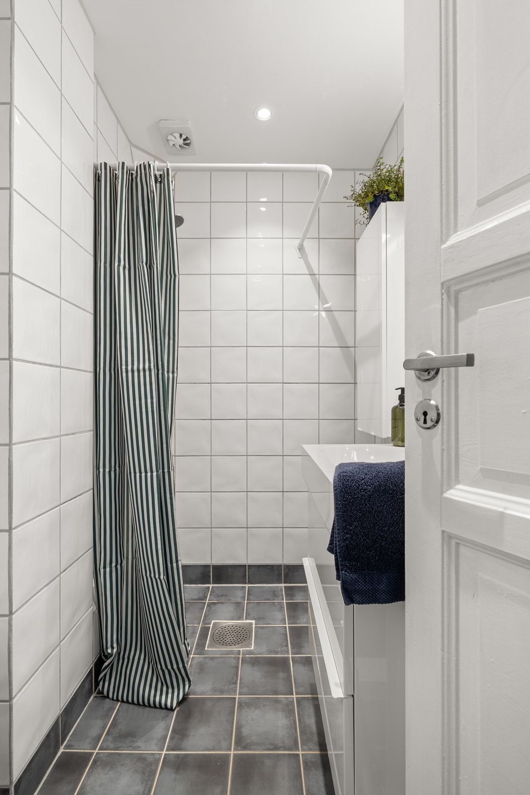 Badet sett fra entré Galleribilde
