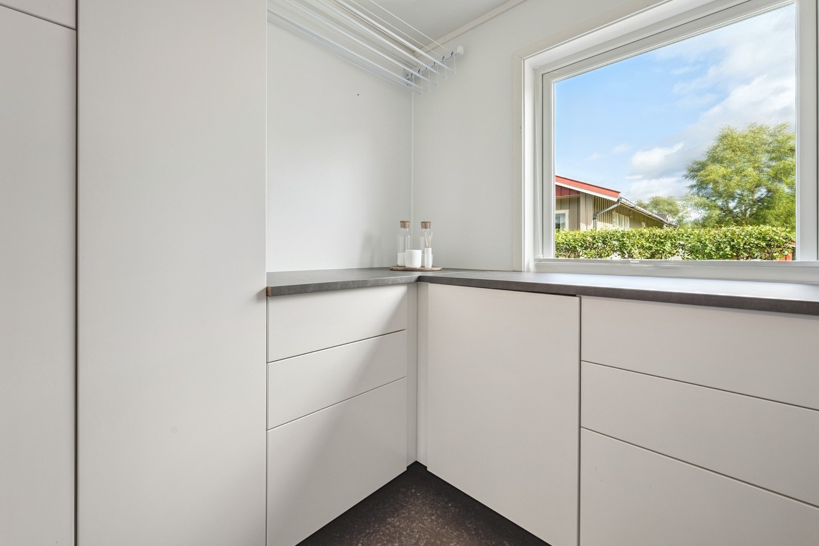 Vaskerom Galleribilde