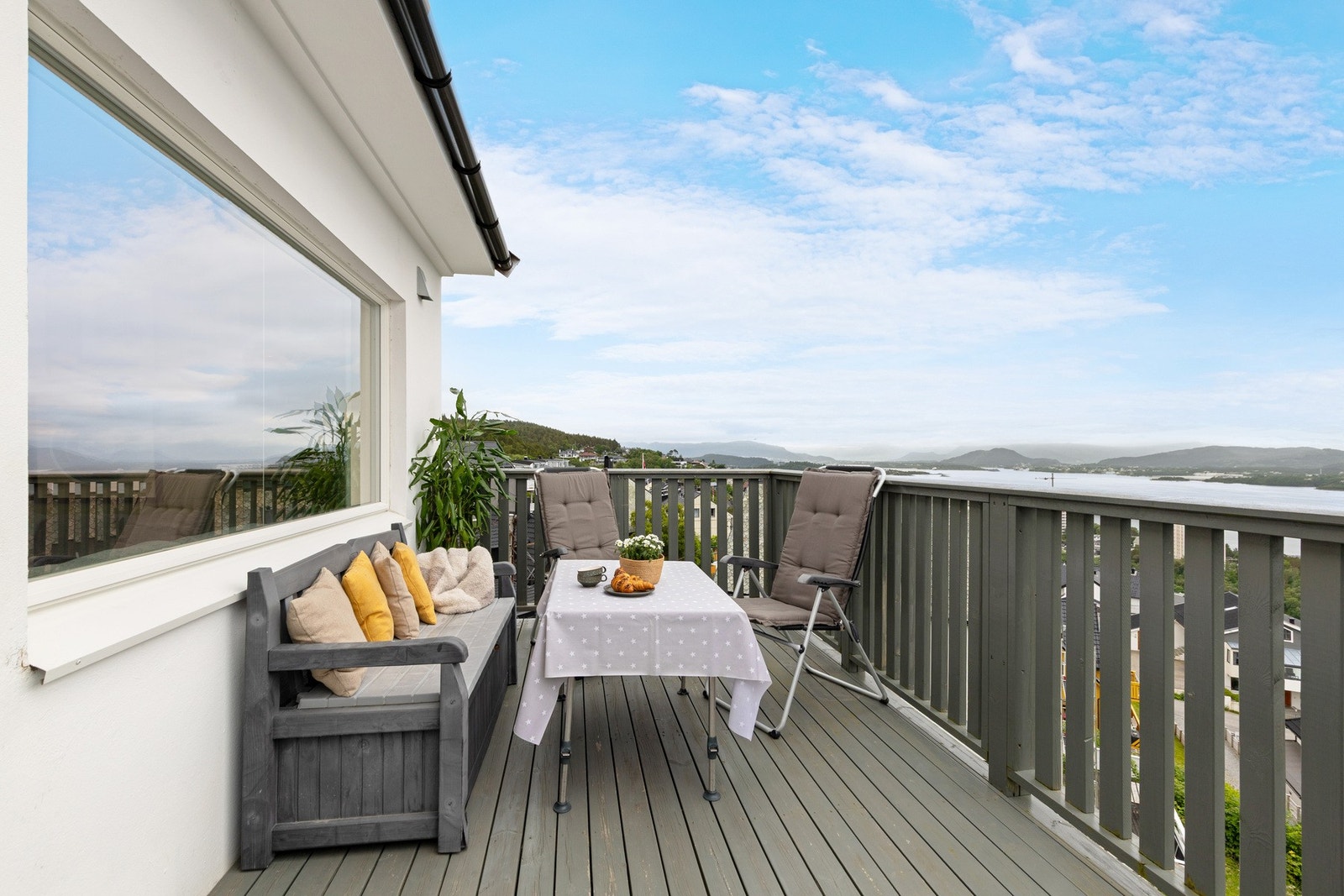 Perfekt for rolige morgener eller hyggelige sommerkvelder. Galleribilde