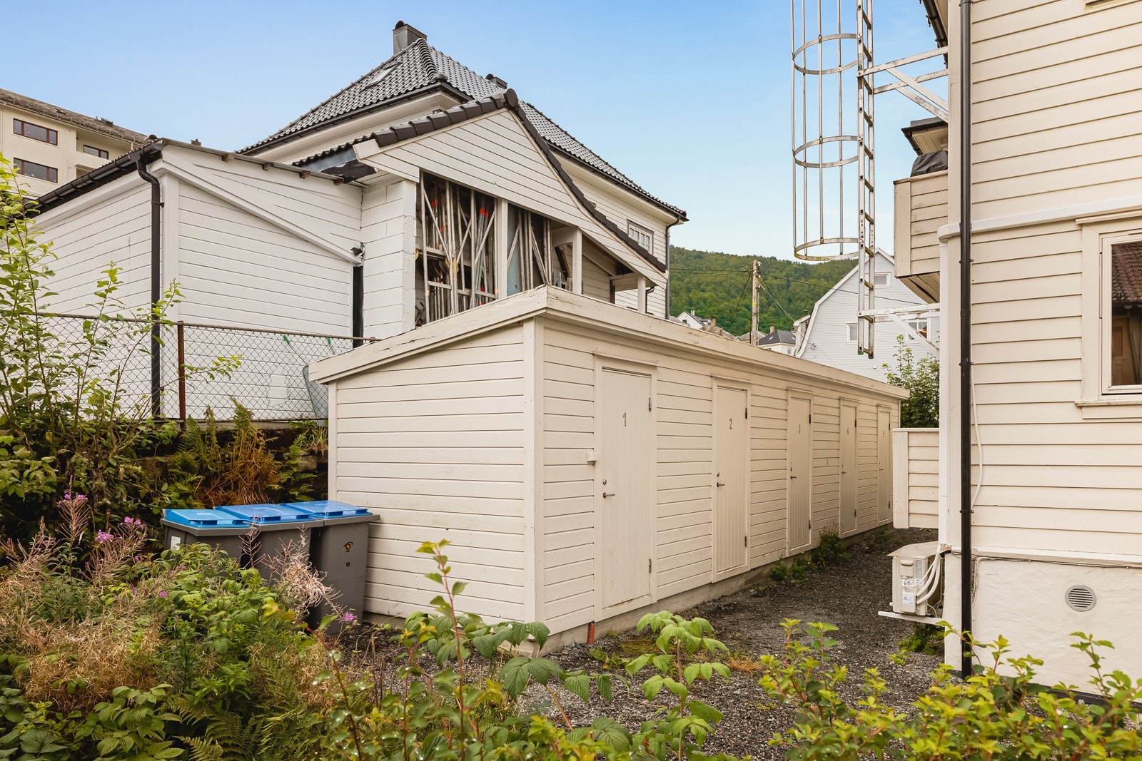 - I tillegg disponerer du en praktisk utvendig bod på 4,8 m² - Galleribilde