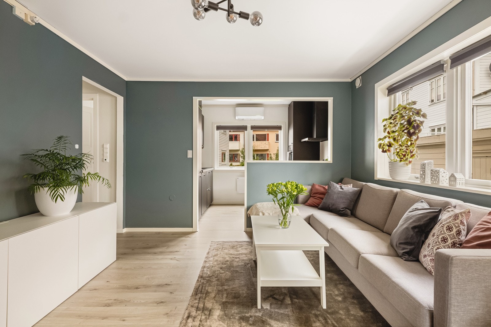 - Haukelandsveien 50B presentert av PrivatMegleren v/ Amalie Bakken - Galleribilde