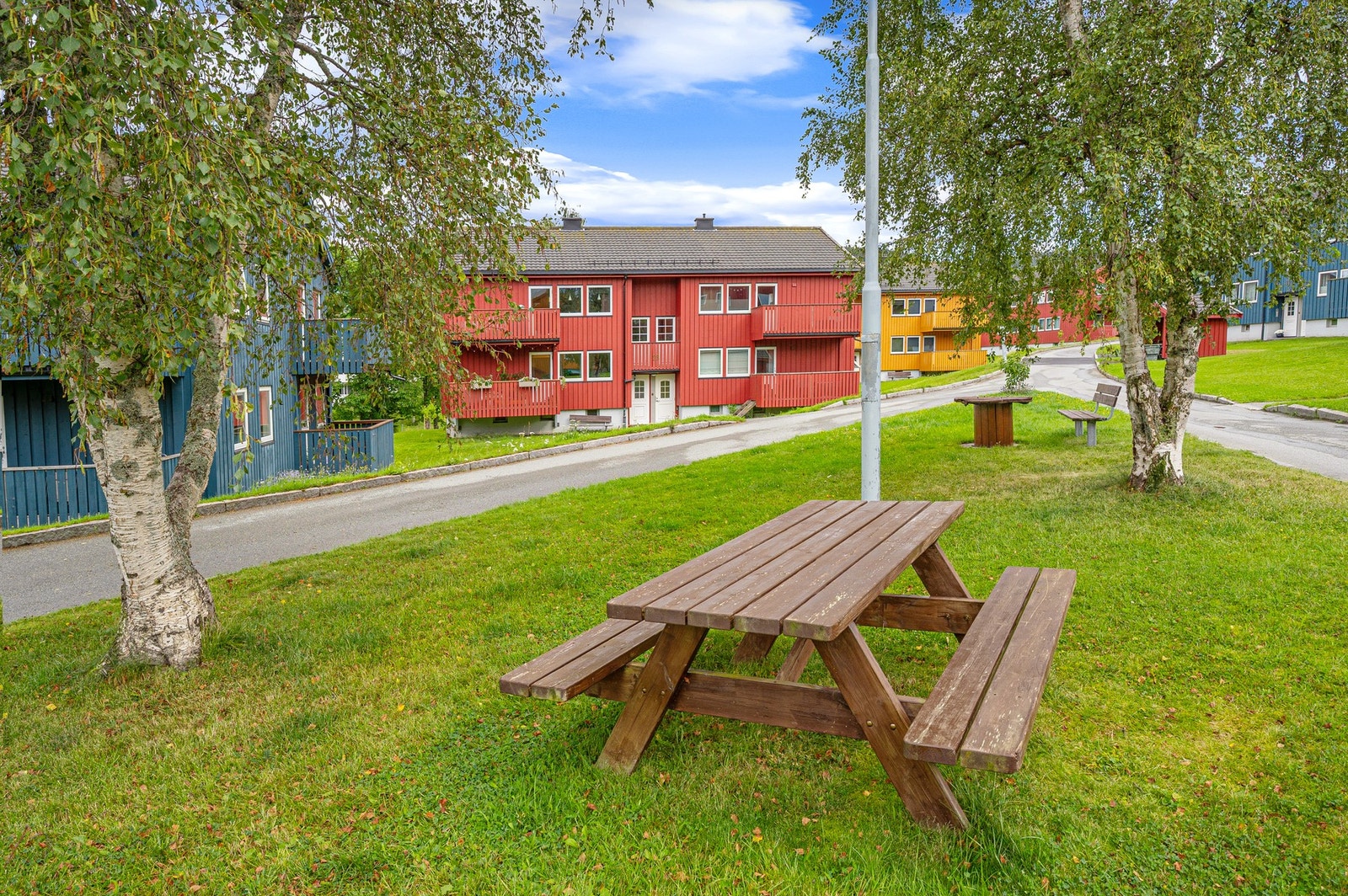 Borettslaget har flotte felles grøntarealer. Borettslaget vant Borettslags-prisen fra Tobb i 2019 for det flotte bomiljøet. Galleribilde