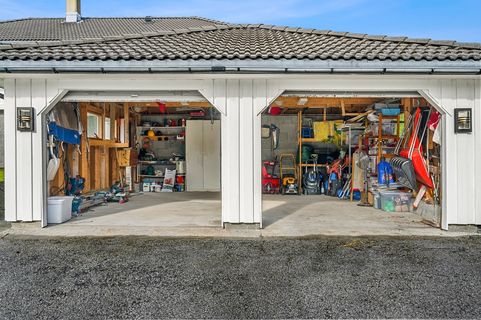 Dobbelgarasje Galleribilde