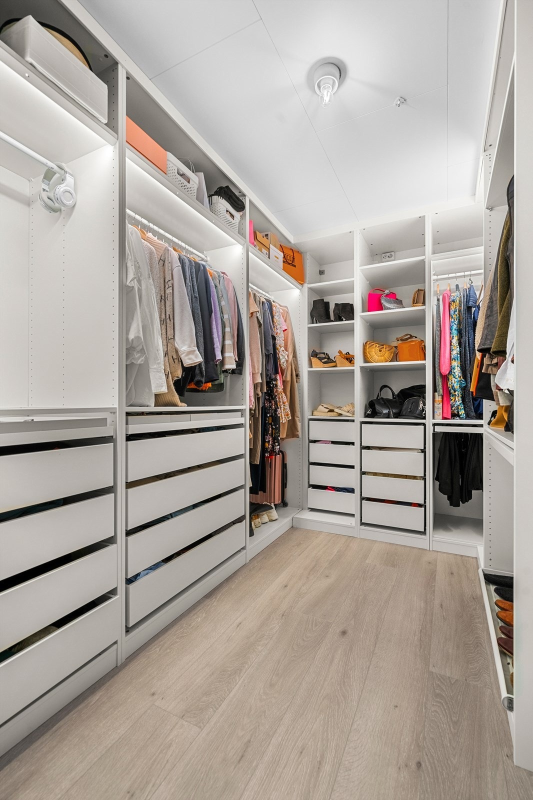 Walk-in Galleribilde
