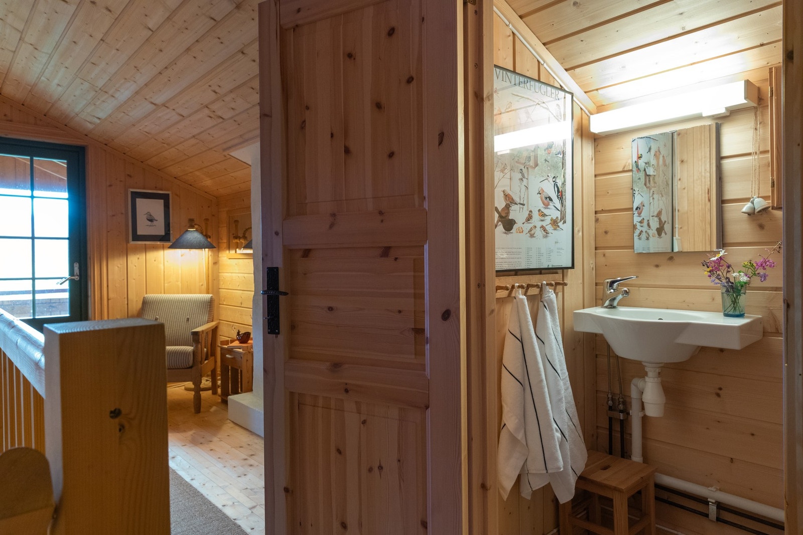 Toalettrom oppe - praktisk når man er mange på hytta Galleribilde