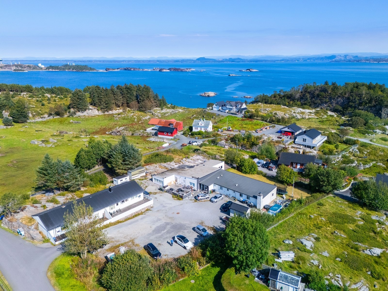 Leilighet over ett plan i naturskjønne omgivelser på Tjeldstø Galleribilde