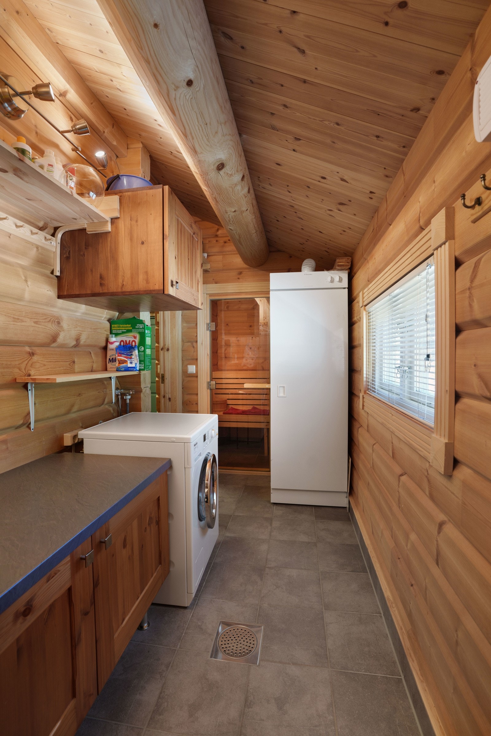 Her er det også opplegg for vaskemaskin, noe som er meget praktisk for lengre opphold. Galleribilde